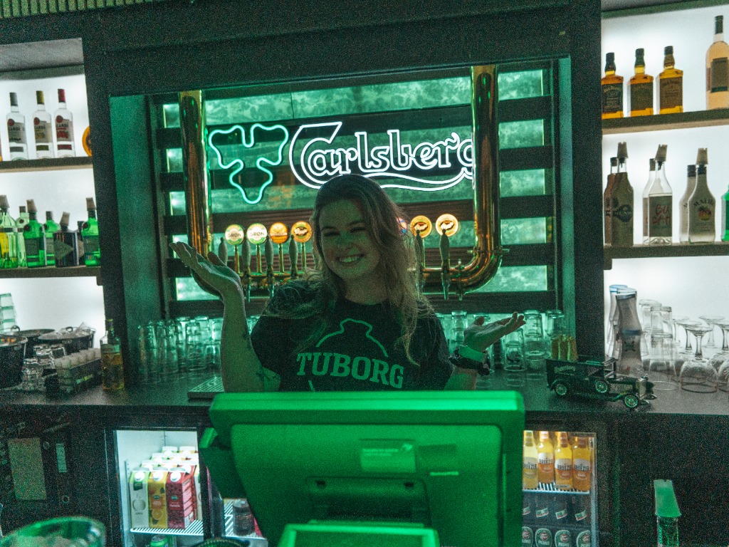 Baren hos Pool Hall Randers
